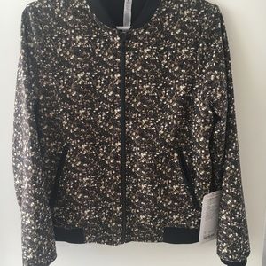 Lululemon Reversible Party Bomb Jacket Size 6